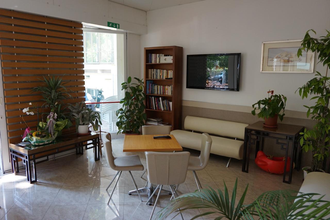 Hotel Angelus Rimini Exterior photo
