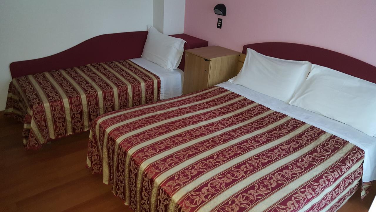 Hotel Angelus Rimini Exterior photo