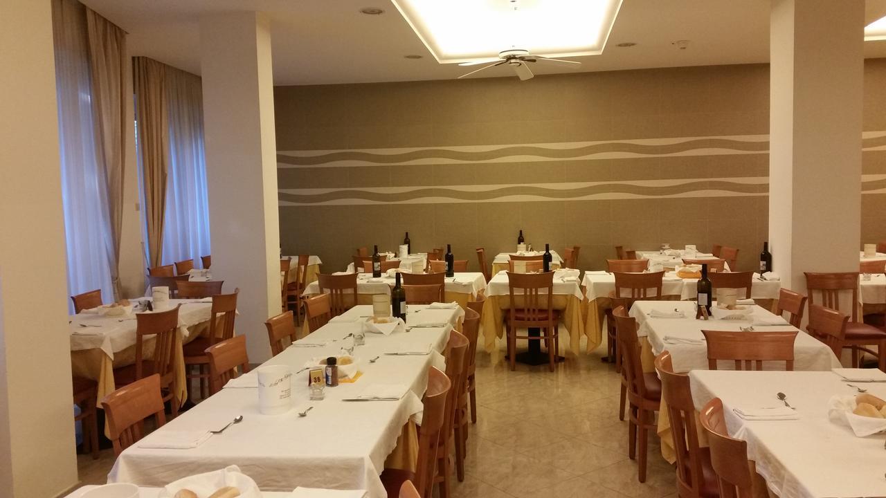 Hotel Angelus Rimini Exterior photo